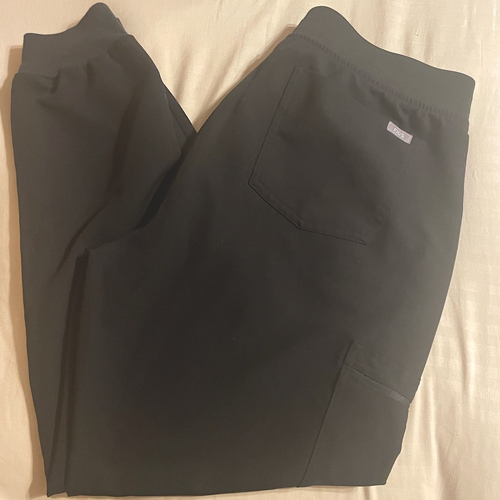 FIGS Zamora Jogger